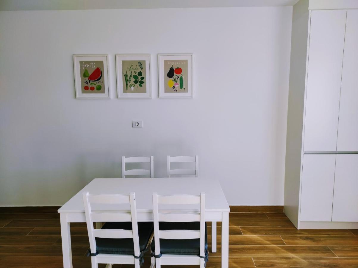 Piso Con Vistas A La Ria. 6 Personas O Grove